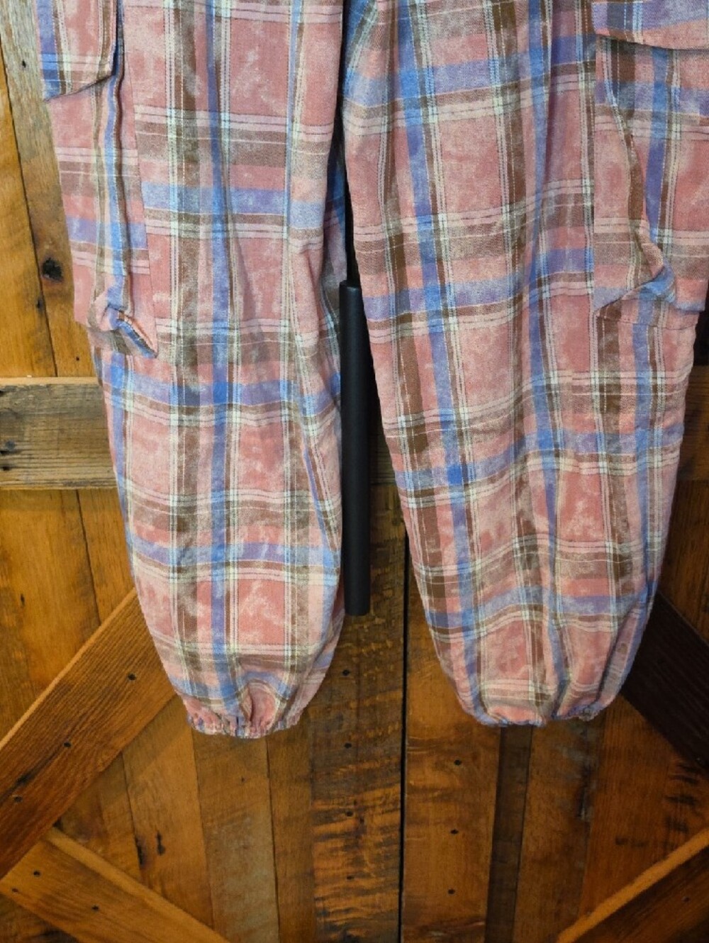 036p POL Pink & Blue Plaid Cargo Joggers - Picture 11 of 12